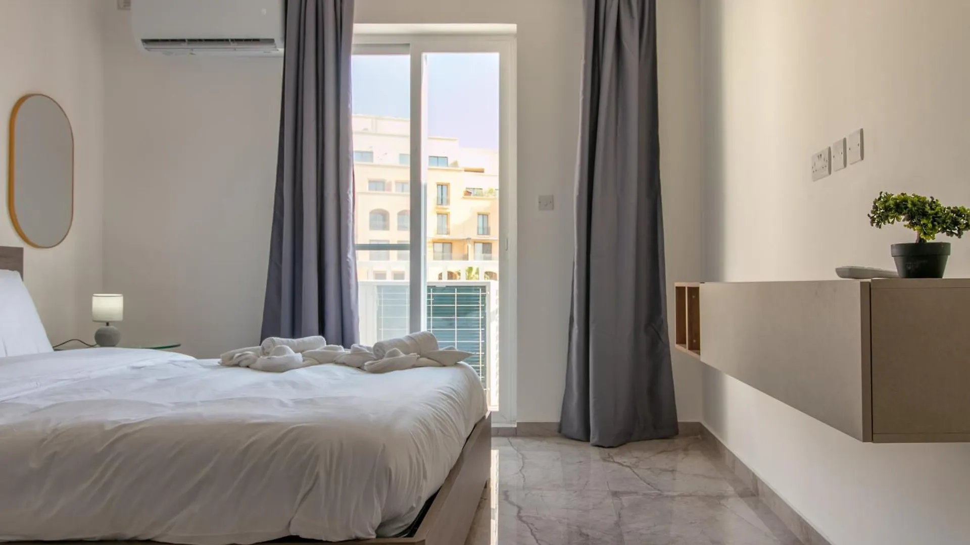 Spinola Seafront Deluxe Διαμέρισμα Saint Julian's