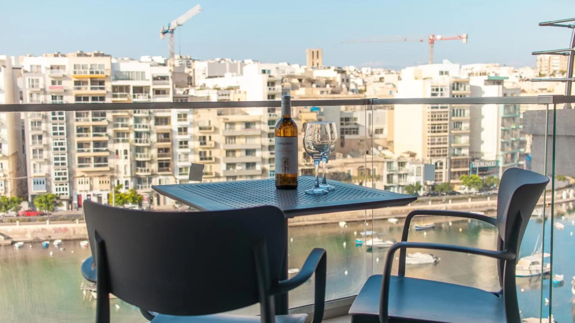 Spinola Seafront Deluxe Διαμέρισμα Saint Julian's 0*,  Μάλτα